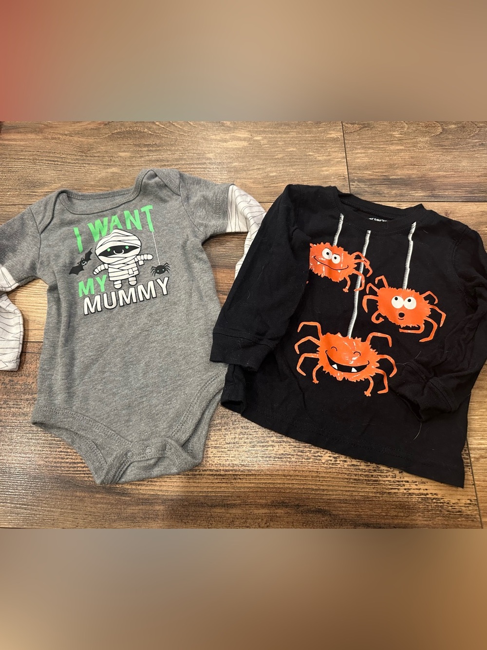 Halloween Shirt Lot 12 month Boy Carters Bodysuit Long Sleeve T Shirt
